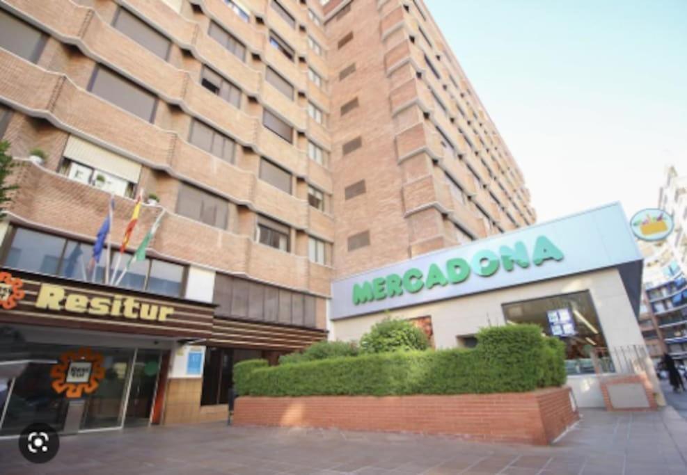 New Suite Reformada Con Excelente Ubicacion Seville Ngoại thất bức ảnh